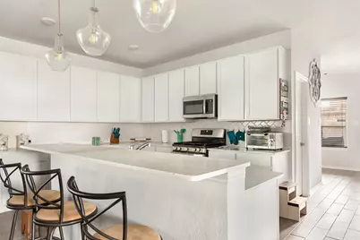 9910 Pine Forest Court, Baytown, TX 77521 - Photo 10