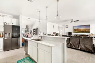 9910 Pne Frst Ct, Baytown, TX 77521 - Photo 12