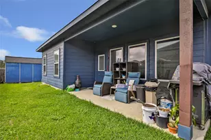 9910 Pne Frst Ct, Baytown, TX 77521 - Photo 22