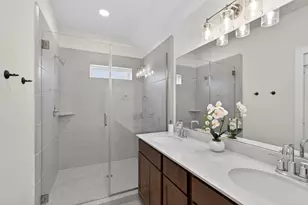 9114 Highland Northern Wy, Houston, TX 77088 - Photo 36