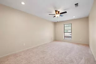 14215 Lost Meadow Ln, Houston, TX 77079 - Photo 18