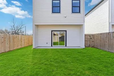 2217 Lee Street, Houston, TX 77026 - Photo 14