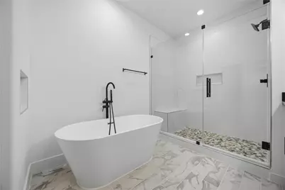 2217 Lee Street, Houston, TX 77026 - Photo 8