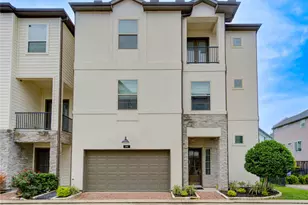 10918 Brookeshire Chase Ln, Houston, TX 77043 - Photo 1