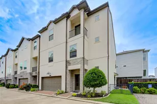10918 Brookeshire Chase Ln, Houston, TX 77043 - Photo 2