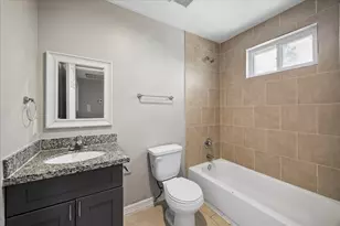 1894 Dolly Wright St, Houston, TX 77088 - Photo 10