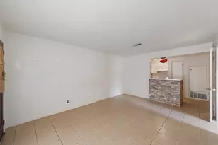 815 Wax Myrtle Ln, Houston, TX 77079 - Photo 12