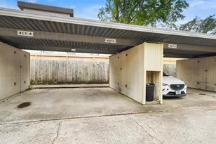 815 Wax Myrtle Ln, Houston, TX 77079 - Photo 22