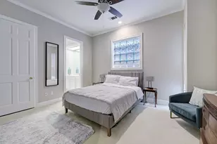 9531 Bayou Brook St, Houston, TX 77063 - Photo 10