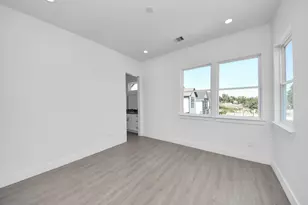 4129 E Toliver St, Houston, TX 77016 - Photo 34