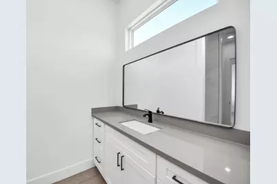 4129 E Toliver Street, Houston, TX 77016 - Photo 32