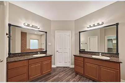 14006 Martinique Lane, Mont Belvieu, TX 77523 - Photo 8