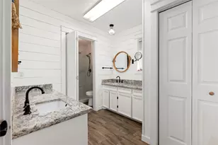 303 Narcissus St, Lake Jackson, TX 77566 - Photo 30