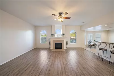 3223 Longhorn Circle, Manvel, TX 77578 - Photo 4