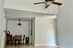 10047 Westpark Dr, Houston, TX 77042 - Photo 2