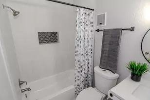 13009 Wirevine Ln, Houston, TX 77072 - Photo 16