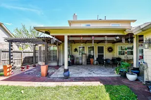 2910 Clayton Ridge Ct, Houston, TX 77082 - Photo 4