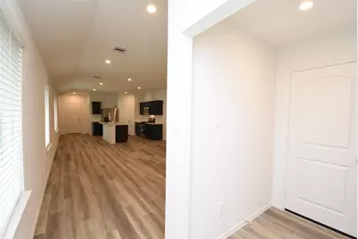 12218 Deep Stream Ln, Houston, TX 77067 - Photo 14