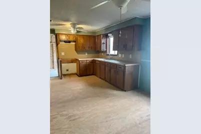 425 Carlton Street, Brazoria, TX 77422 - Photo 4