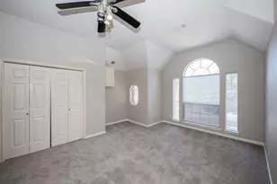 11527 Earley Forest Ln, Houston, TX 77043 - Photo 24