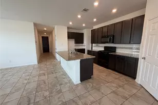 4802 Greenfield Springs Ln, Katy, TX 77449 - Photo 4