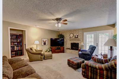 11719 Cedar Form Lane, Meadows Place, TX 77477 - Photo 8