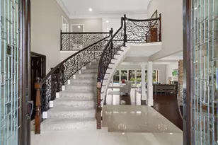 3 Regent Ct, Sugar Land, TX 77478 - Photo 4