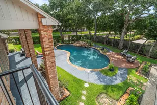 3 Regent Ct, Sugar Land, TX 77478 - Photo 34
