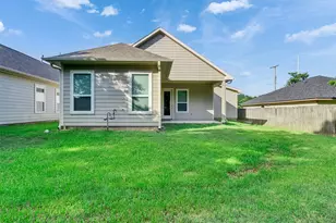 4106 Hill Ave, Dickinson, TX 77539 - Photo 18