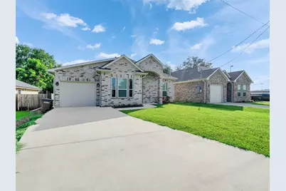 4106 Hill Avenue, Dickinson, TX 77539 - Photo 2