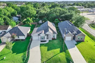 4106 Hill Ave, Dickinson, TX 77539 - Photo 20