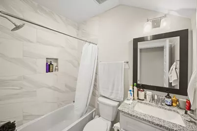 10936 Keaton Landing Drive, Houston, TX 77043 - Photo 22