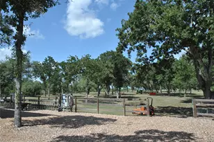 17377 Hwy 87 N, Victoria, TX 77976 - Photo 14