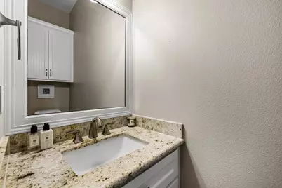 3827 Conch, Galveston, TX 77554 - Photo 18