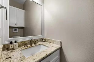 3827 Conch, Galveston, TX 77554 - Photo 18