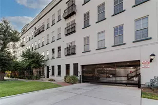 2216 Chenevert St, Houston, TX 77003 - Photo 40