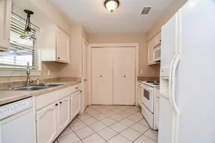 14230 Cellini Dr, Cypress, TX 77429 - Photo 8