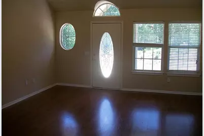 174 E Sunset Drive, Onalaska, TX 77360 - Photo 4