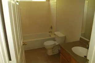 174 E Sunset Dr, Onalaska, TX 77360 - Photo 2