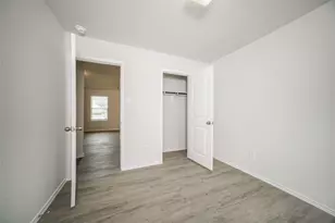 313 Blue Crane St, Huntsville, TX 77320 - Photo 14