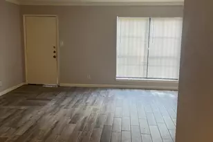 6200 W Tidwell Rd, Houston, TX 77092 - Photo 2