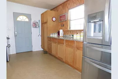 635 Marshall Johnson Avenue S, Port Lavaca, TX 77979 - Photo 28