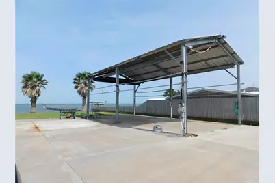 635 Marshall Johnson Avenue S, Port Lavaca, TX 77979 - Photo 26