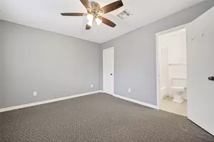 8310 Augustine Dr, Houston, TX 77036 - Photo 22