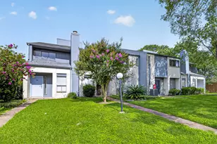 8310 Augustine Dr, Houston, TX 77036 - Photo 2