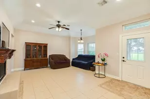 2418 Majestic Oaks Ct, Rosharon, TX 77583 - Photo 36