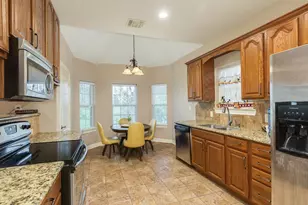 2418 Majestic Oaks Ct, Rosharon, TX 77583 - Photo 38
