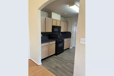 10451 N Fallen Bough Drive, Houston, TX 77041 - Photo 8