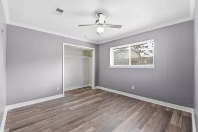 59 S Shamrock Court, Lake Jackson, TX 77566 - Photo 16