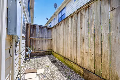 5941 South Loop E #503, Houston, TX 77033 - Photo 30